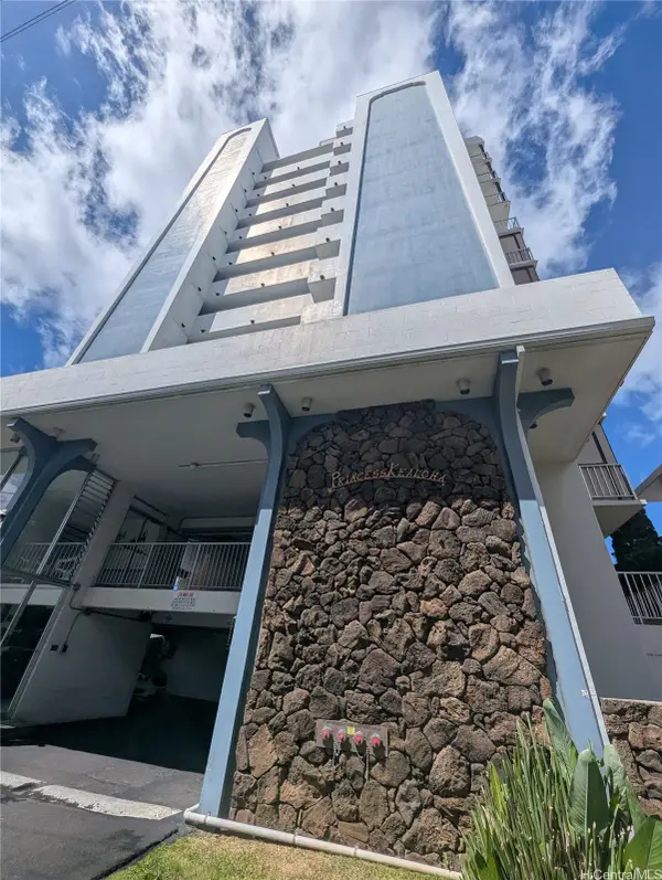 1333 Heulu Street #1101, Honolulu, HI 96822