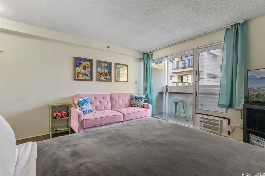 2463 Kuhio Avenue #905, Honolulu, HI 96815 - #3