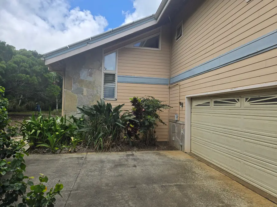 55-3327 Akoni Pule Highway, Hawi, HI 96719 - Image #2