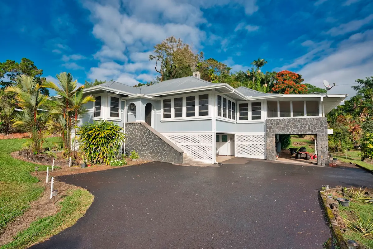 1354 Wailuku Dr, Hilo, HI 96720 - Image #1