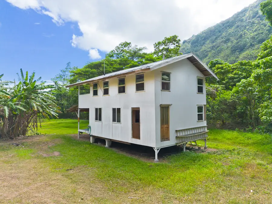 20 Waipio Valley Rd, Honokaa, HI 96727 - #3