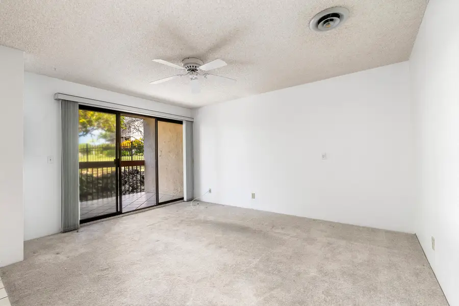 75-5863 Kuakini Highway #218, Kailua, HI 96740 - Image #2