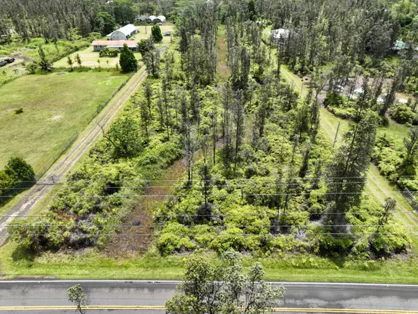 16-1887 Moho Rd, Mountain View, HI 96760