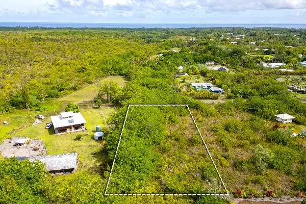 8th Ave, Keaau, HI 96749