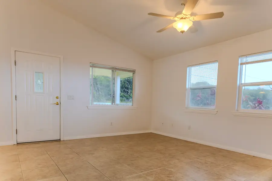 94-6663 Kamaoa Rd, Naalehu, HI 96772 - Image #3