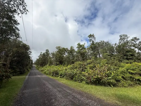 Apuakehau Rd, Volcano, HI 96785