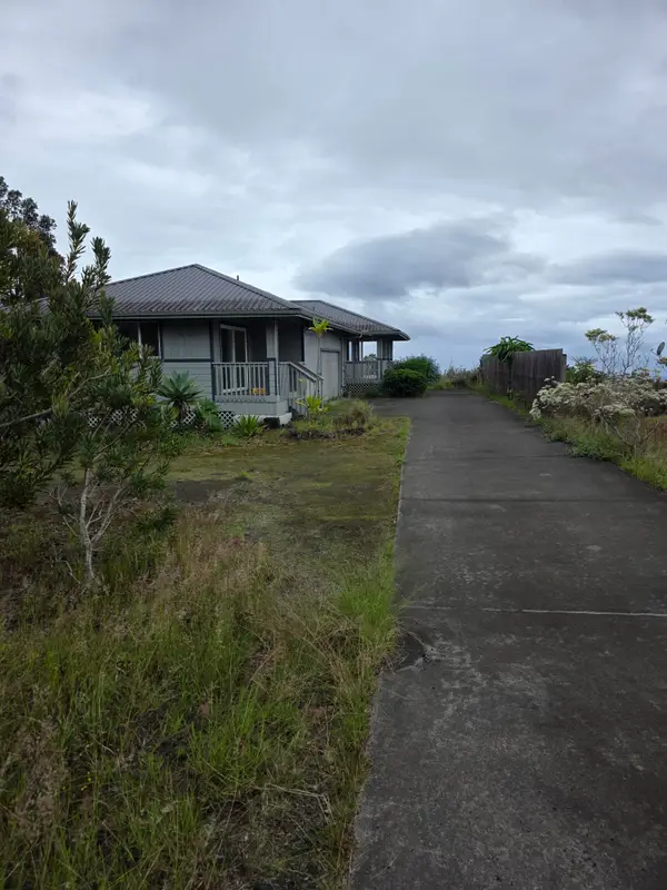 92-1670 Hukilau Dr, Ocean View, HI 96737