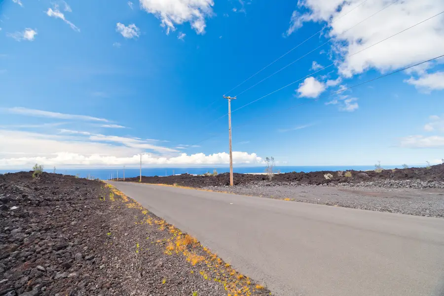 92-951 Kona Gardens Rd, Hawaiian Ocean View, HI 96737 - Image #3