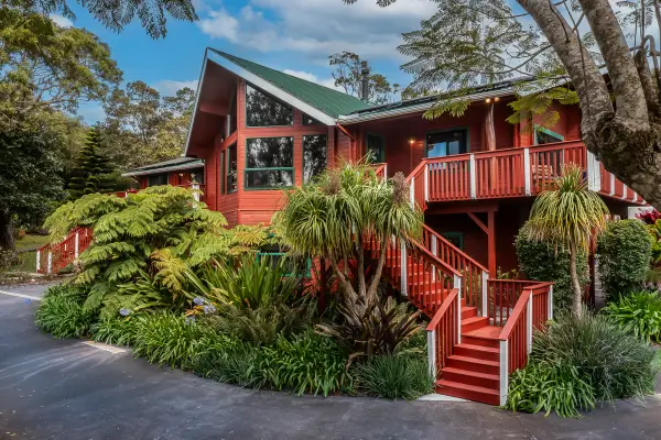 64-5097 White Rd #A, Kamuela, HI 96743