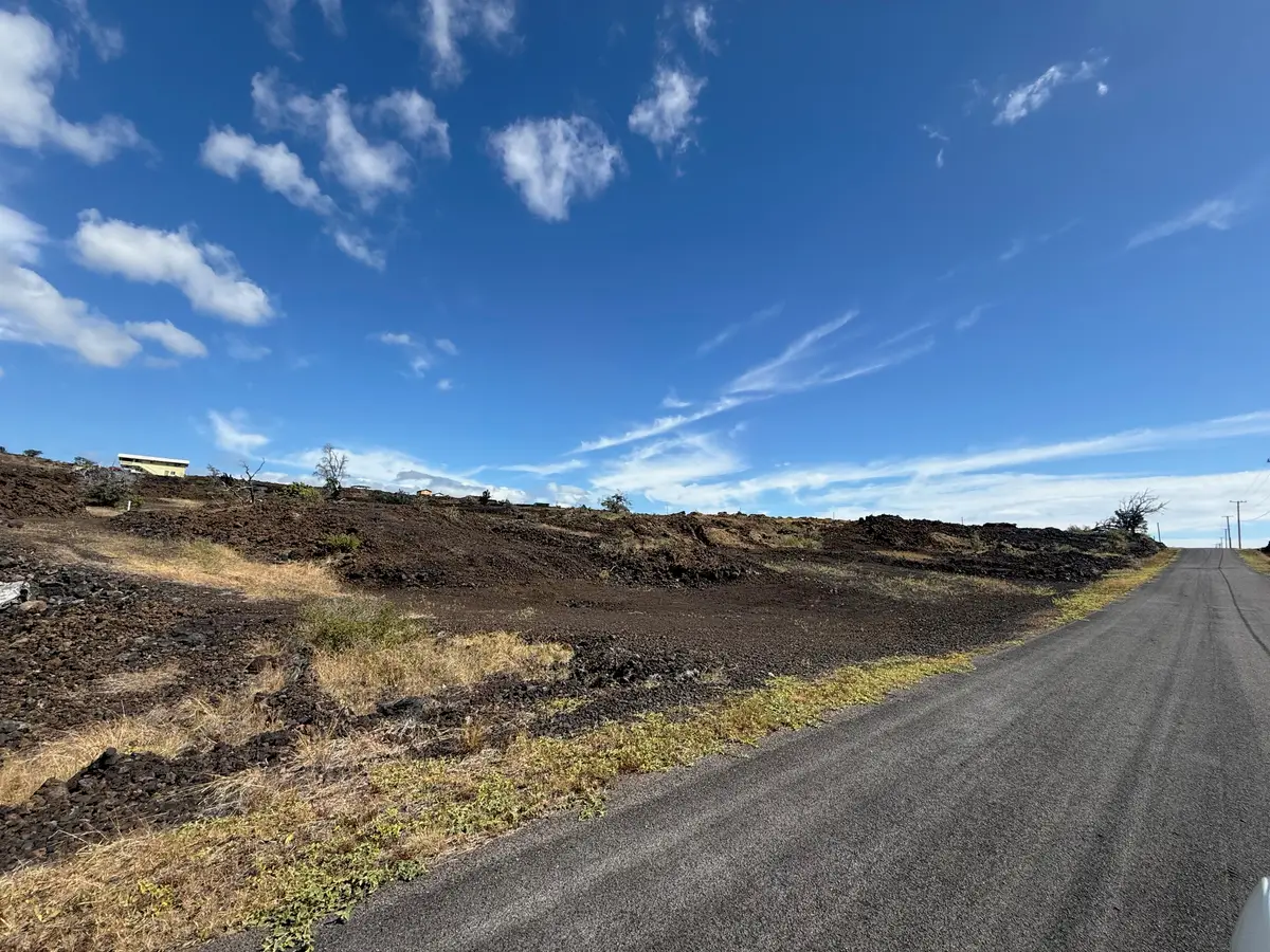 92-8388 Poha Dr, Ocean View, HI 96737 - Image #1