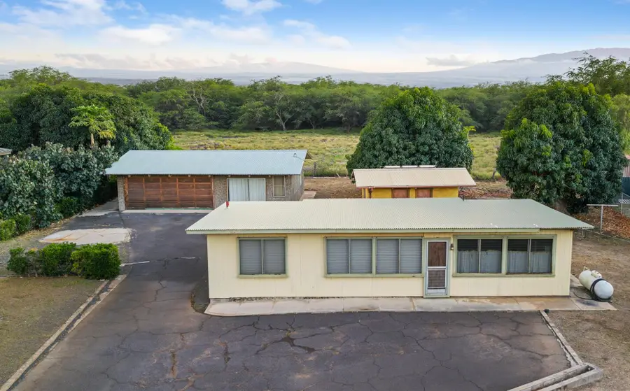 69-1765 Puako Beach Dr, Kamuela, HI 96743 - Image #2