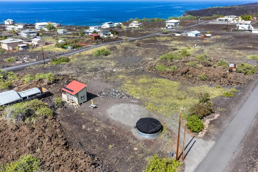 88-1563 Eiwa Ave, Captain Cook, HI 96704 - Image #2