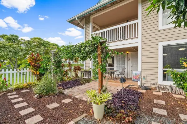 2090 Hanalima St #CC106, Lihue, HI 96766