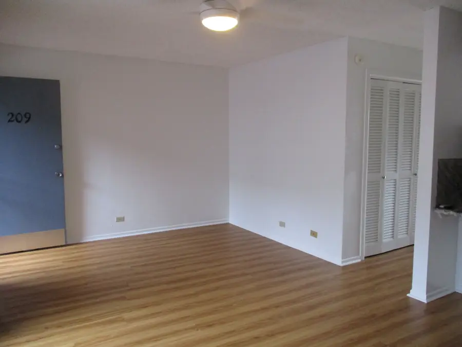 33 Hualalai St #209, Hilo, HI 96720 - Image #3