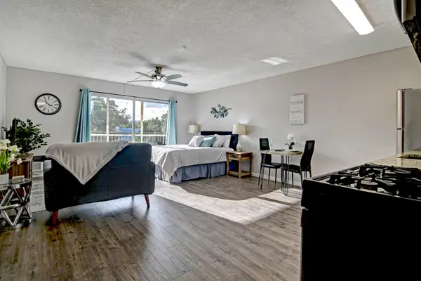 355 Kalanianaole St #225, Hilo, HI 96720