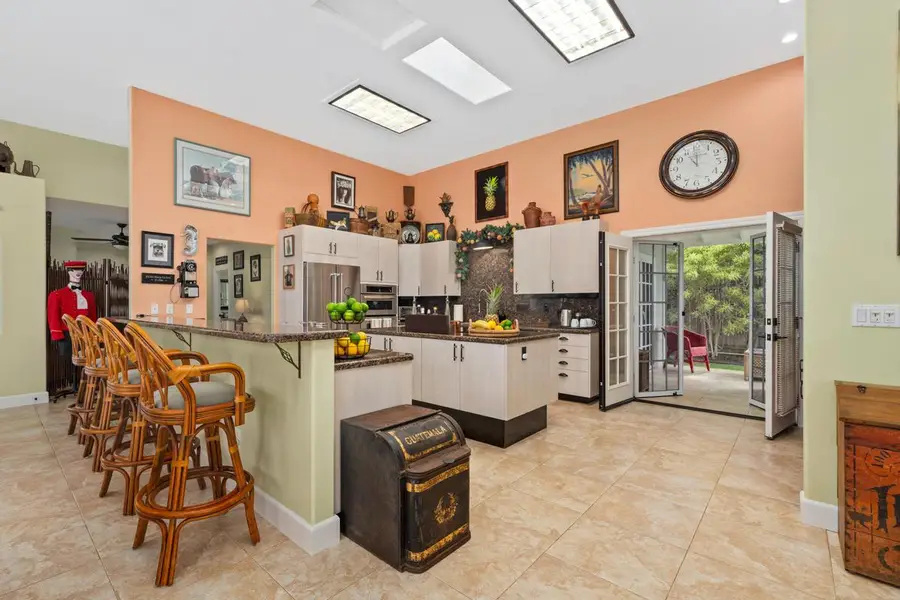 76-6353 Kaheiau St, Kailua, HI 96740 - Image #2