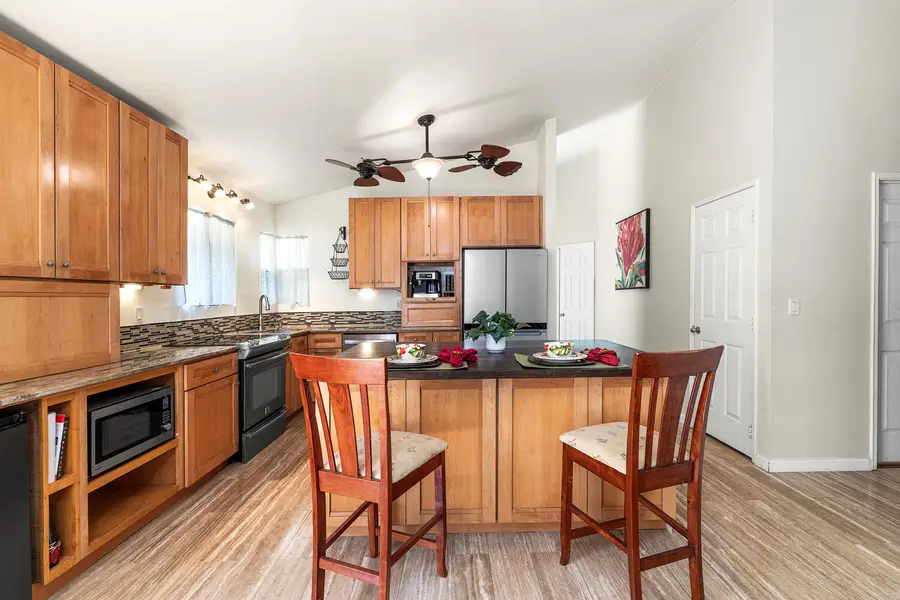 75-234 Nani Kailua Dr #83, Kailua Kona, HI 96740 - Image #2