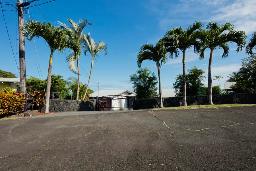 36-2344 Pualaea Pl, Laupahoehoe, HI 96764 - Image #2