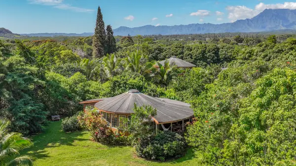 5715 Kaehulua Rd #1, Kapaa, HI 96746