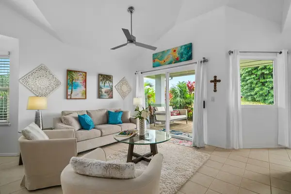 2110 Kaneka St #18, Lihue, HI 96766