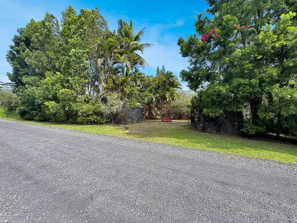 13th Ave, Keaau, HI 96749
