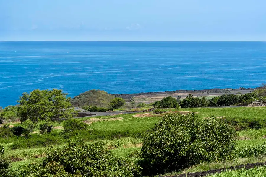 81-510 Mohalahala Pl, Kealakekua, HI 96750 - Image #2