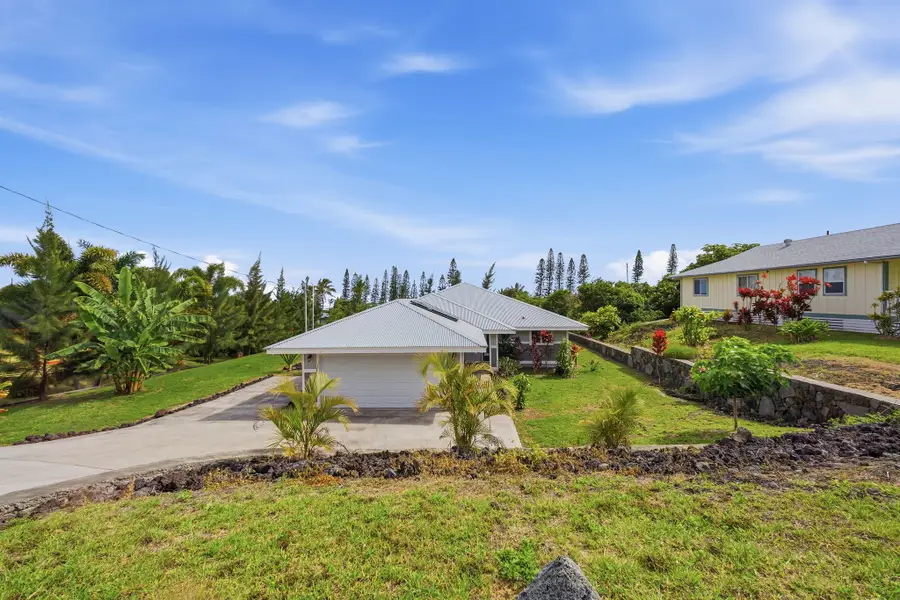 94-6661 Kamaoa Rd, Naalehu, HI 96772 - Image #2