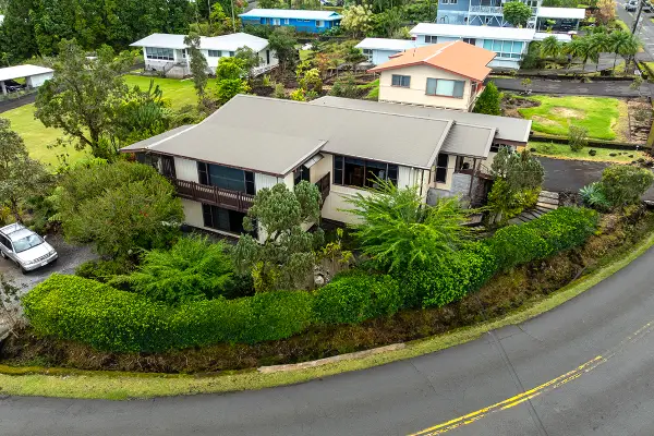 77 Terrace Dr, Hilo, HI 96720
