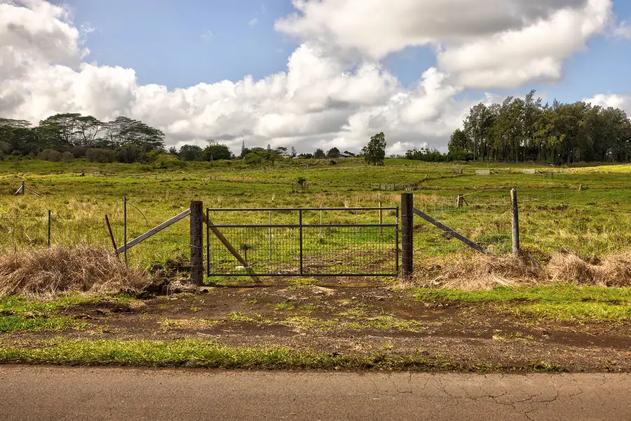 2370 Ainaola Dr, Hilo, HI 96720 - #3