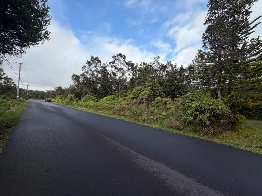 Nahelenani St, Volcano, HI 96785 - #2
