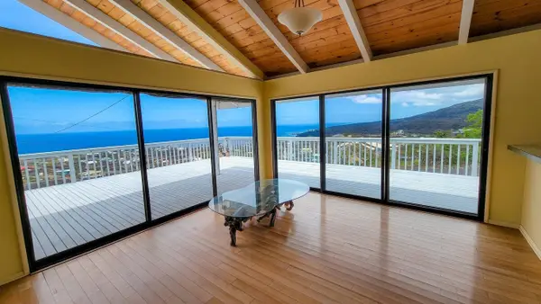 88-1518 Eiwa Ave, Captain Cook, HI 96704