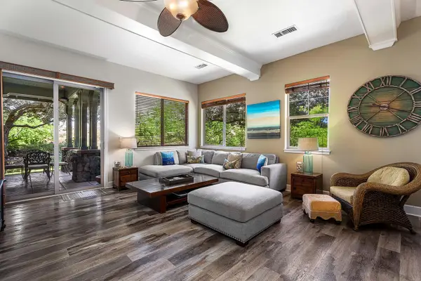 68-1118 N Kaniku Dr #UNIT 205, Kamuela, HI 96743