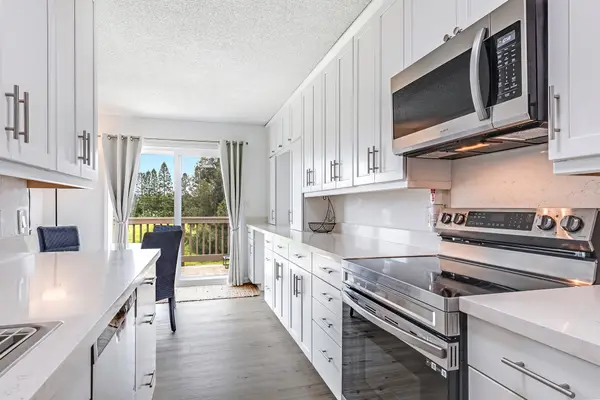 65-1305 Kawaihae Rd #C6, Kamuela, HI 96743