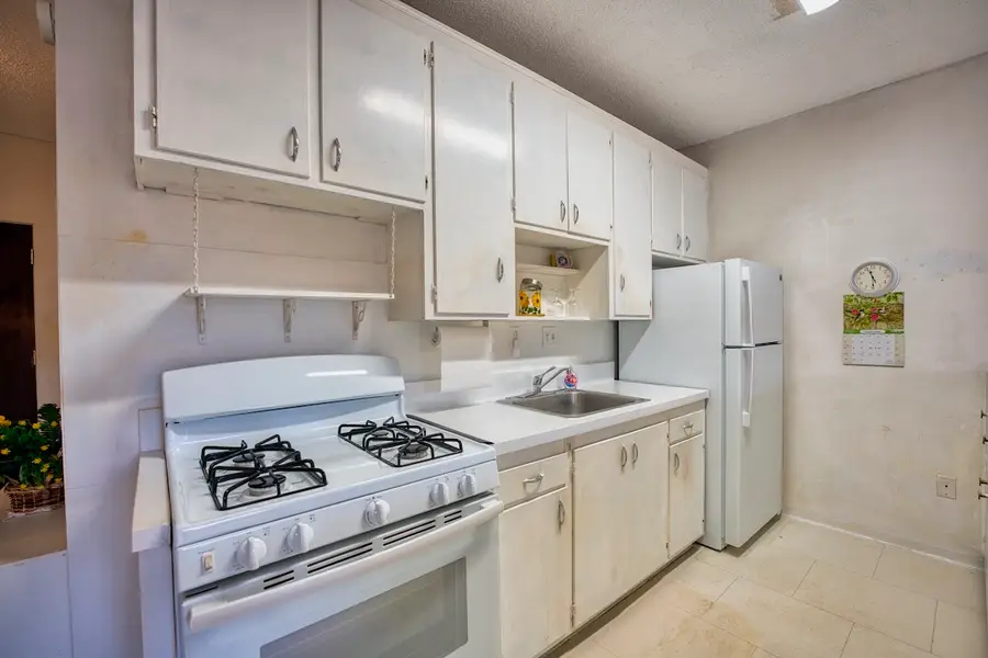 355 Orchid Manor #319, Hilo, HI 96720 - #3