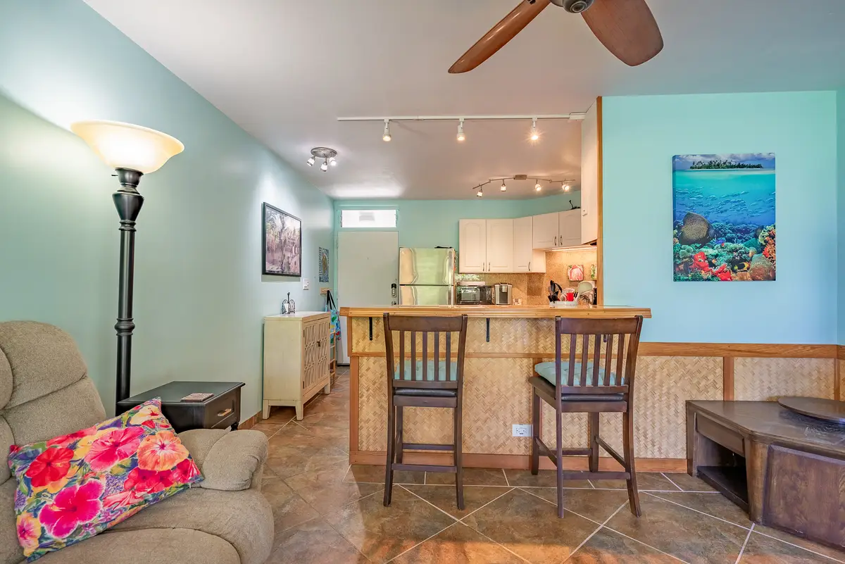 1911 Kalanianaole Ave #204, Hilo, HI 96720 - #1