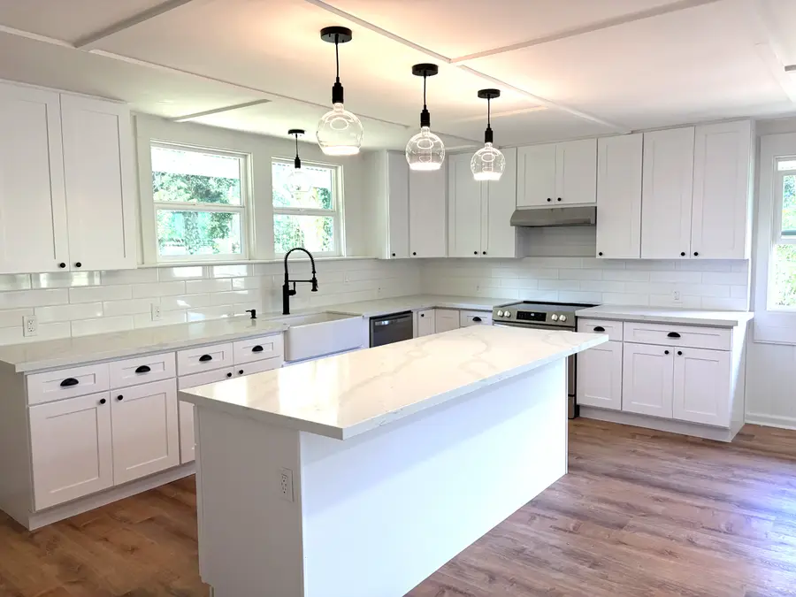 1360 Kaumana Dr, Hilo, HI 96720 - #2