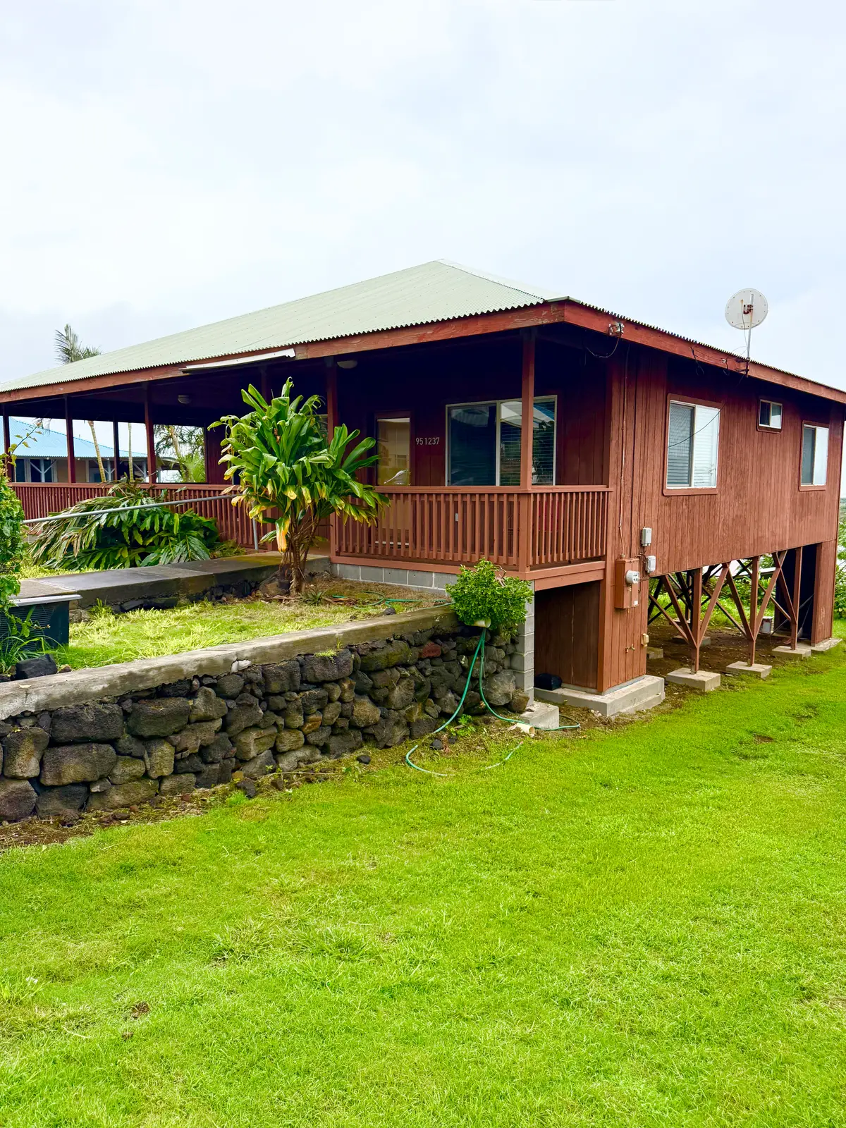 95-1237 Ohai Rd, Naalehu, HI 96772 - #1