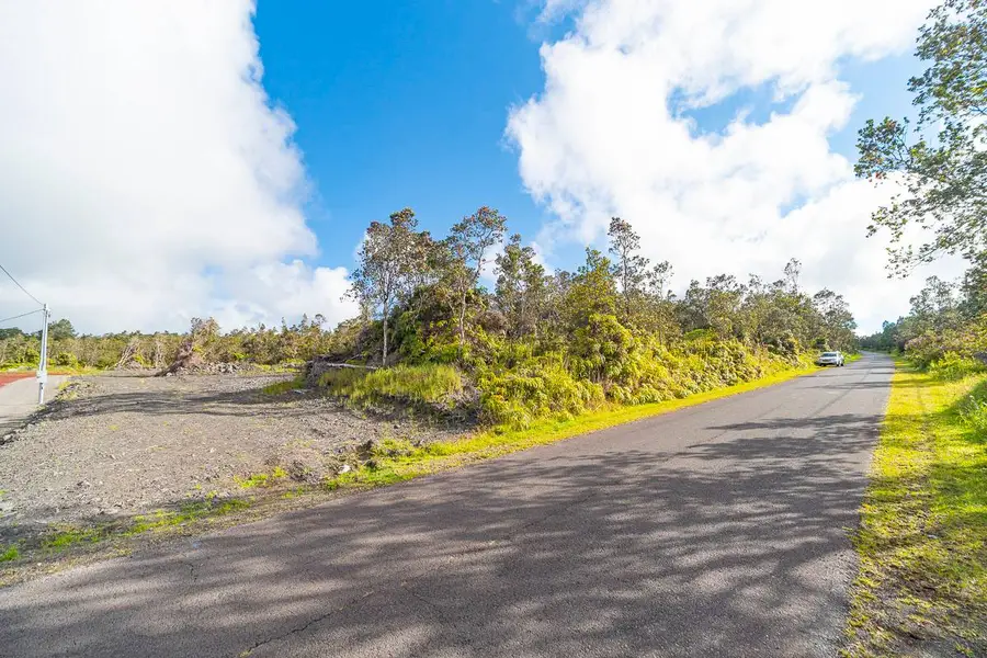 Mokuna St, Volcano, HI 96785 - #3