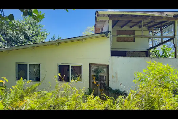 15-1358 17th Ave, Keaau, HI 96749