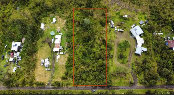 Wailele St, Mountain View, HI 96771