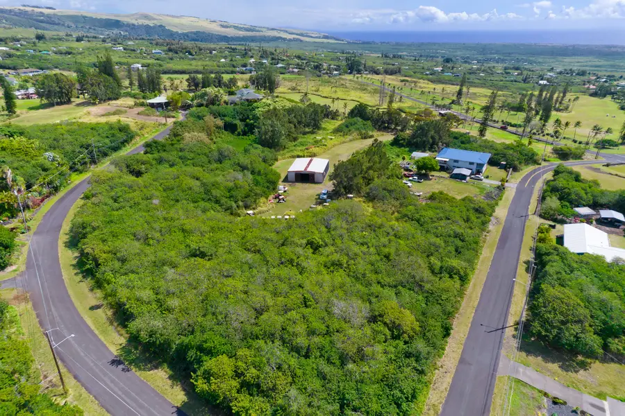 Kaulua St, Naalehu, HI 96772 - #2
