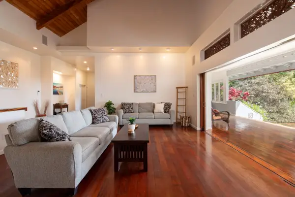 44-2325 Middle Rd, Honokaa, HI 96727