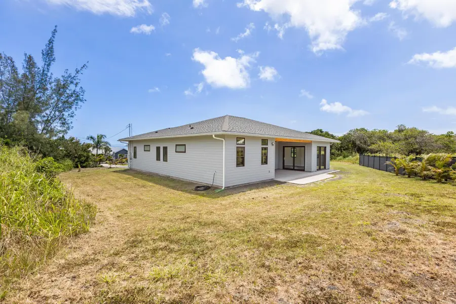 94-5883 Kalai Waa Pl, Naalehu, HI 96772 - #2