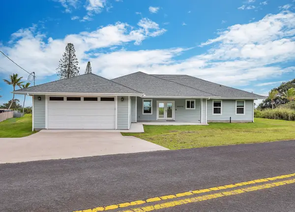 94-5774 Kalakau St, Naalehu, HI 96772