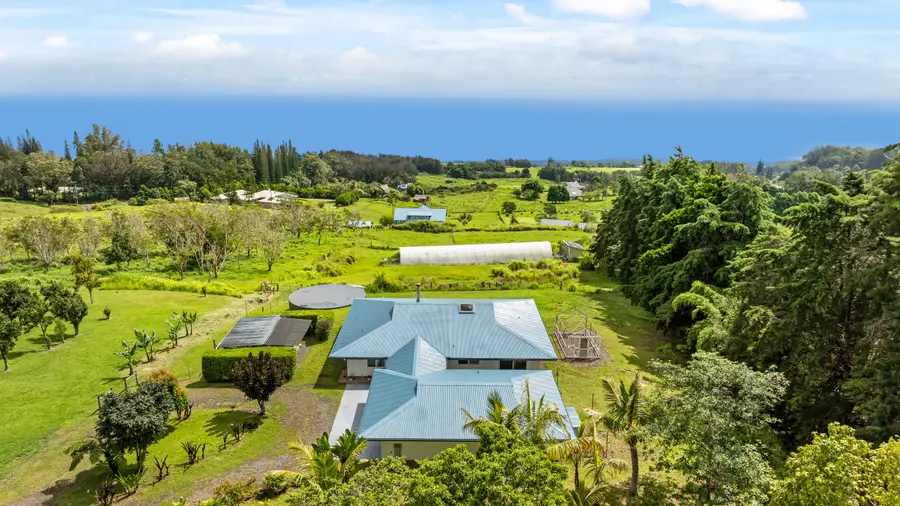 44-2554 Keahua Rd, Honokaa, HI 96727 - #2