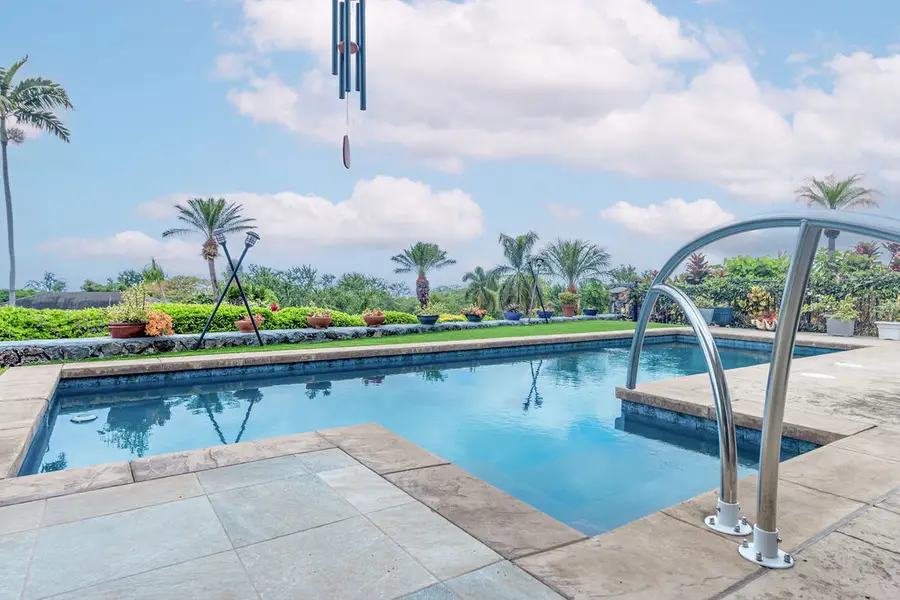 75-5614-Q Hienaloli Rd, Kailua Kona, HI 96740 - #3