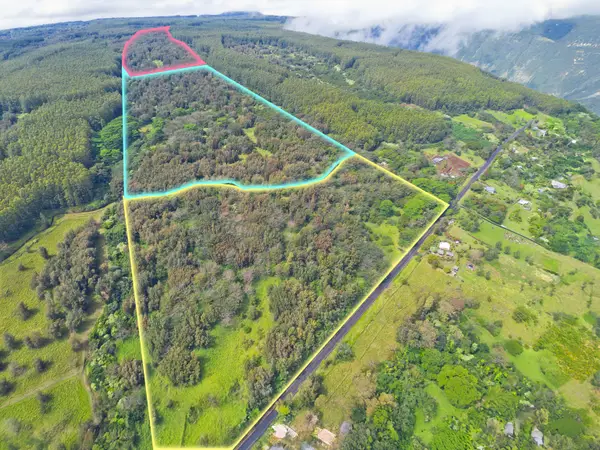 Address Withheld By Seller, Honokaa, HI 96727
