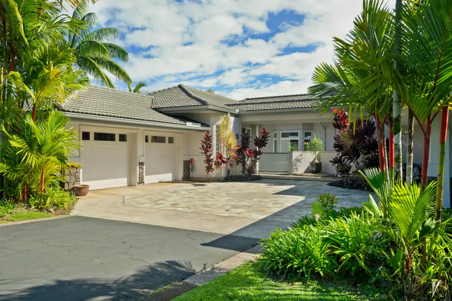 4100 Queen Emma's Dr #8, Princeville, HI 96722 - #3