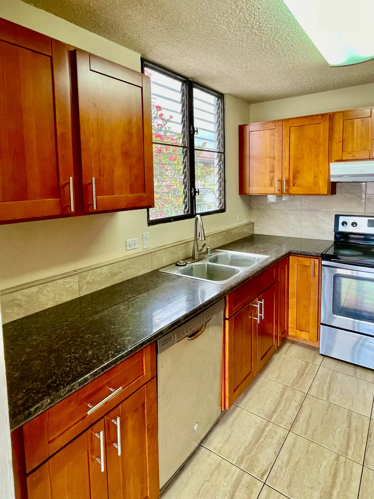 75-5709 Kalawa St #A3, Kailua Kona, HI 96740 - #1