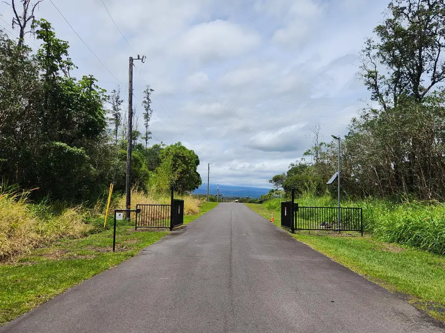 1531 Kaualehua Pl, Hilo, HI 96720 - #2